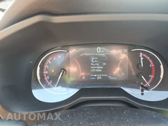 2025 Toyota RAV4 LE – miniatura 12