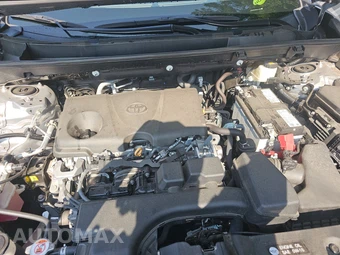 2025 Toyota RAV4 LE – miniatura 15
