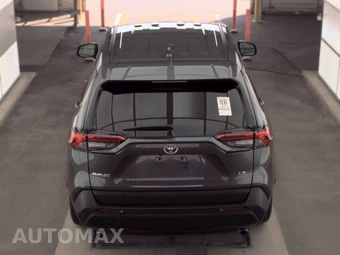 2025 Toyota RAV4 LE - miniatura 6