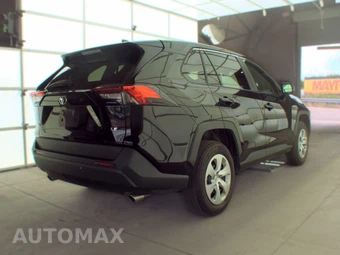 2025 Toyota RAV4 LE - miniatura 4