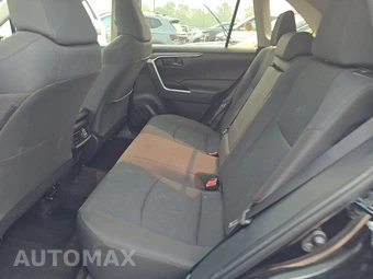 2025 Toyota RAV4 LE - miniatura 13