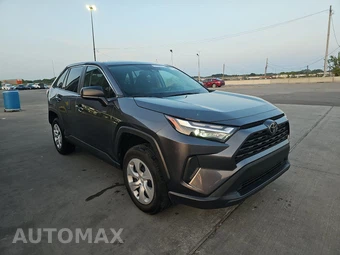 2025 Toyota RAV4 LE - miniatura 3