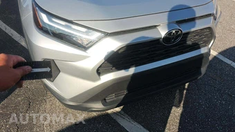 2025 Toyota RAV4 LE - miniatura 19