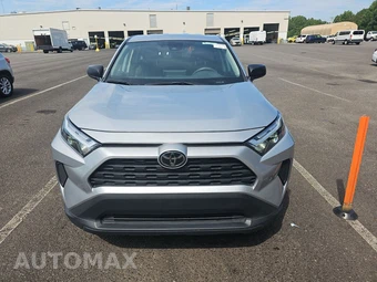 2025 Toyota RAV4 LE - miniatura 2