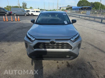 2025 Toyota RAV4 LE - miniatura 2