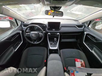 2025 Toyota RAV4 LE - miniatura 11
