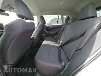 2025 Toyota RAV4 LE - miniatura 13