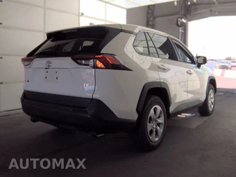 2025 Toyota RAV4 LE - miniatura 4
