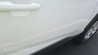2025 Toyota RAV4 LE - miniatura 22