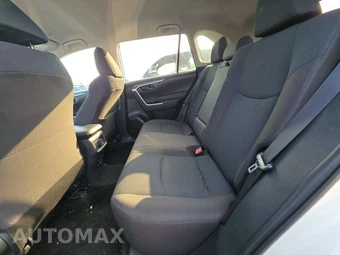 2025 Toyota RAV4 LE - miniatura 13