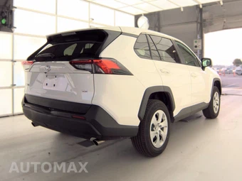 2025 Toyota RAV4 LE - miniatura 4