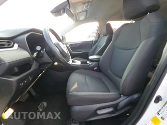 2025 Toyota RAV4 LE - miniatura 7
