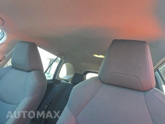 2025 Toyota RAV4 LE – miniatura 17