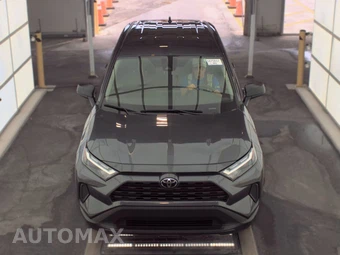 2025 Toyota RAV4 LE – miniatura 2