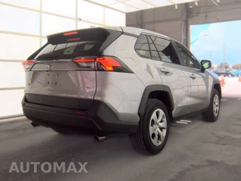 2025 Toyota RAV4 LE - miniatura 4