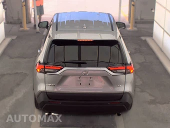 2025 Toyota RAV4 LE - miniatura 5
