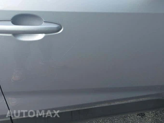 2025 Toyota RAV4 LE - miniatura 24