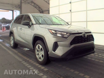2025 Toyota RAV4 LE - miniatura 3
