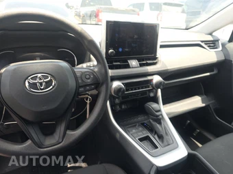 2025 Toyota RAV4 LE – miniatura 11