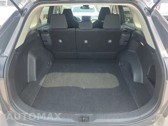 2025 Toyota RAV4 LE – miniatura 16