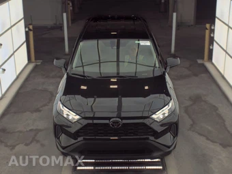 2025 Toyota RAV4 LE - miniatura 2