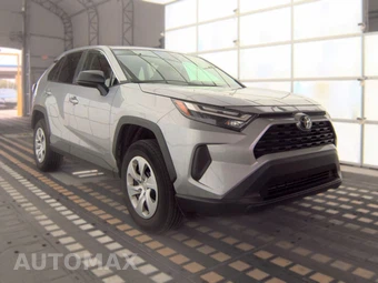 2025 Toyota RAV4 LE - miniatura 3
