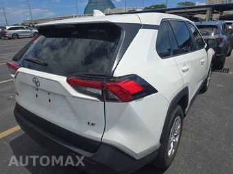 2025 Toyota RAV4 LE - miniatura 4