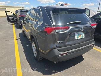 2025 Toyota RAV4 LE - miniatura 6