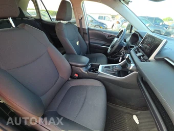 2025 Toyota RAV4 LE - miniatura 8