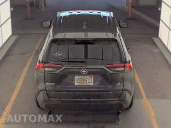 2025 Toyota RAV4 LE – miniatura 5