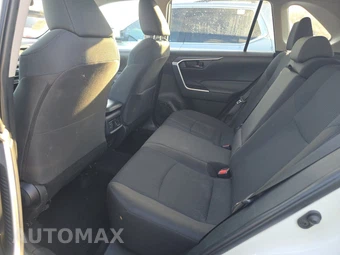 2025 Toyota RAV4 LE - miniatura 13