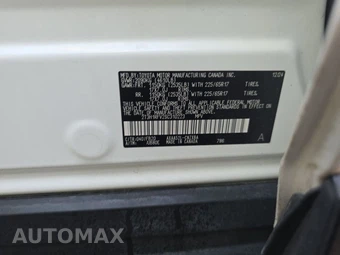 2025 Toyota RAV4 LE - miniatura 14