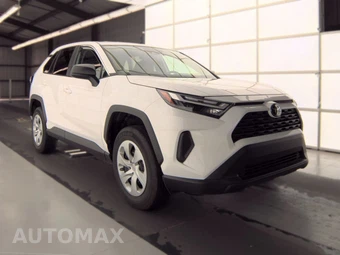 2025 Toyota RAV4 LE - miniatura 3