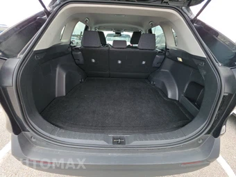 2025 Toyota RAV4 LE - miniatura 16