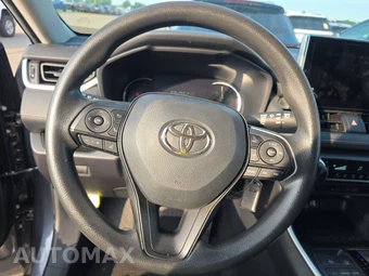 2025 Toyota RAV4 LE - miniatura 10