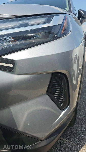 2025 Toyota RAV4 LE - miniatura 22