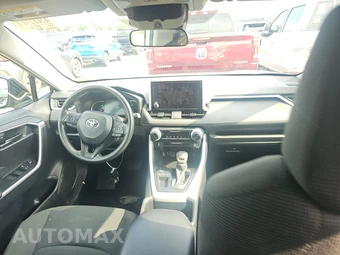 2025 Toyota RAV4 LE - miniatura 11