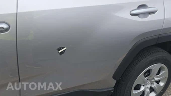 2025 Toyota RAV4 LE - miniatura 28