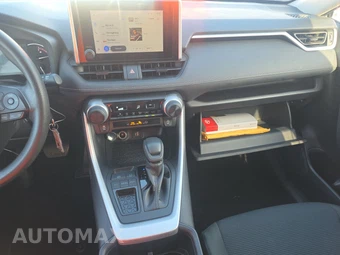 2025 Toyota RAV4 LE - miniatura 11