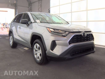 2025 Toyota RAV4 LE - miniatura 3