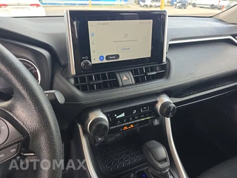 2025 Toyota RAV4 LE - miniatura 11