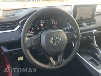 2025 Toyota RAV4 LE - miniatura 10