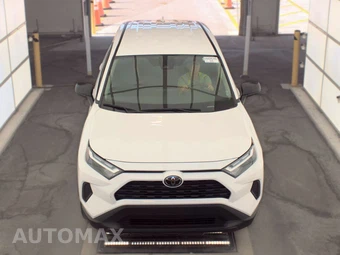 2025 Toyota RAV4 LE - miniatura 2