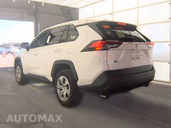 2025 Toyota RAV4 LE - miniatura 6
