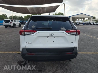 2025 Toyota RAV4 LE - miniatura 5