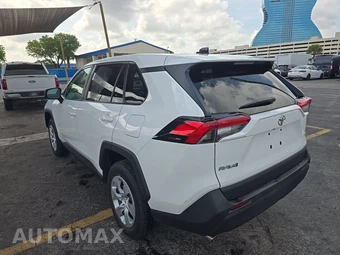2025 Toyota RAV4 LE - miniatura 6