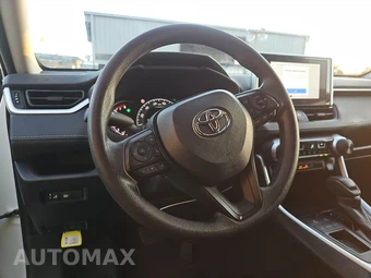 2025 Toyota RAV4 LE - miniatura 10