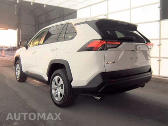 2025 Toyota RAV4 LE - miniatura 6