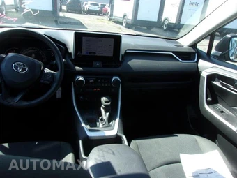 2025 Toyota RAV4 LE - miniatura 19