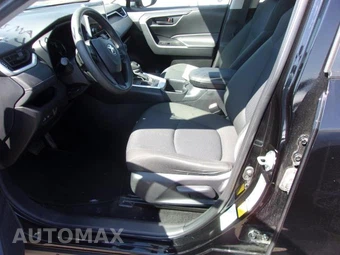2025 Toyota RAV4 LE - miniatura 21